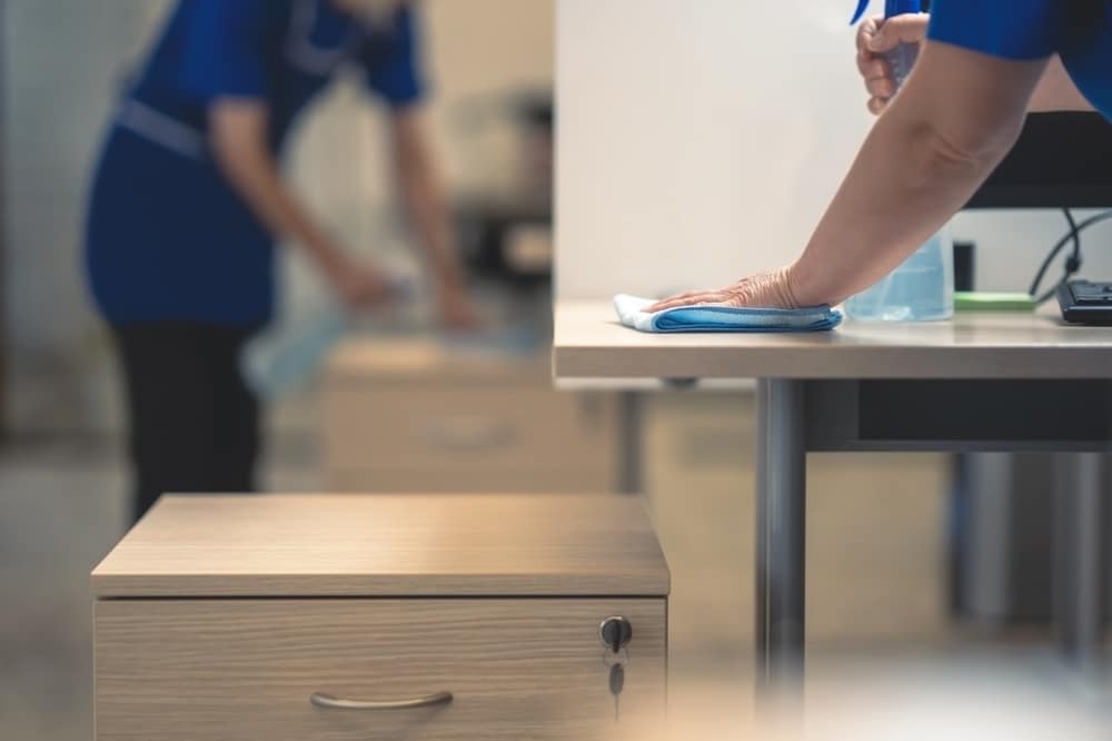 Kantoorzone met bureauwerkplek in Groningen