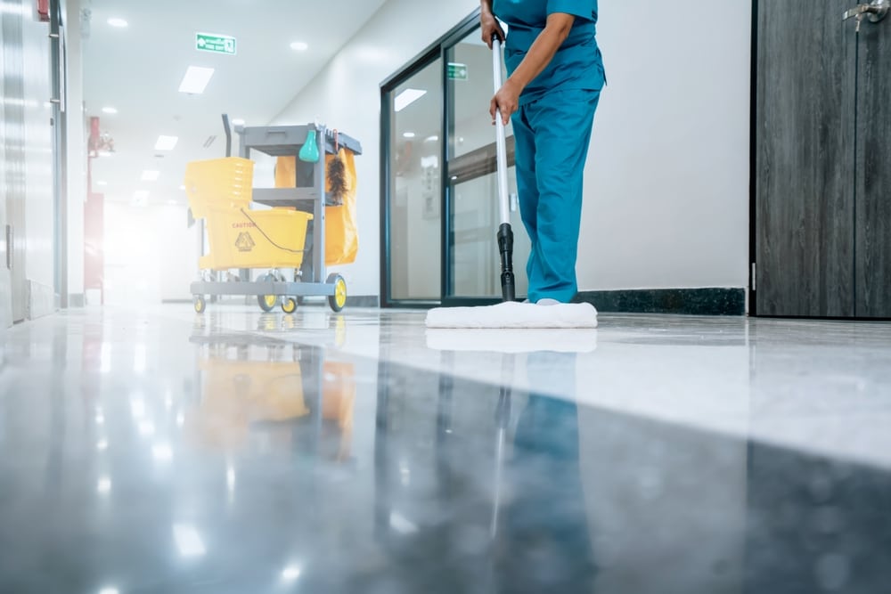Sanitair en contactpunten bij bedrijfsruimte in Apeldoorn