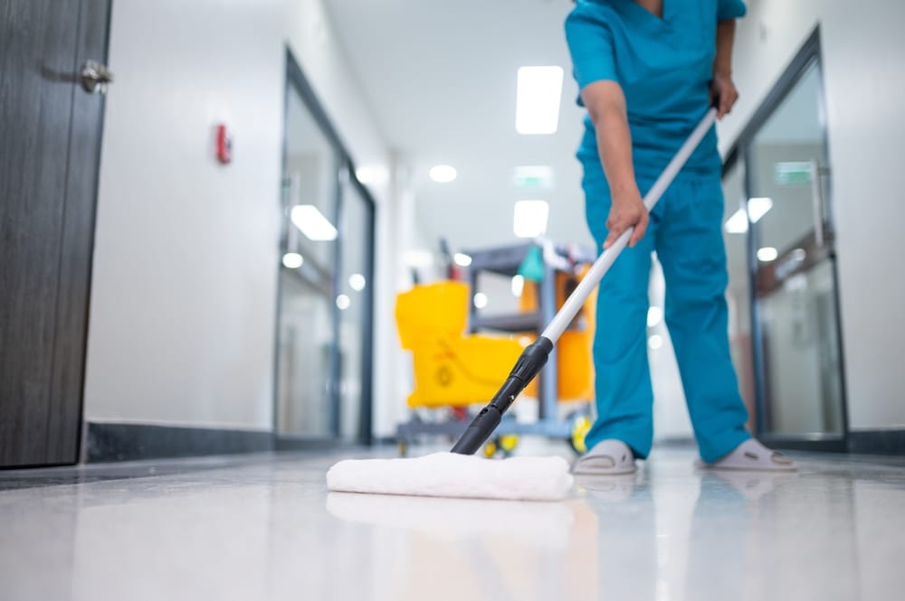 schoonmaker dca dienstverlening amsterdam