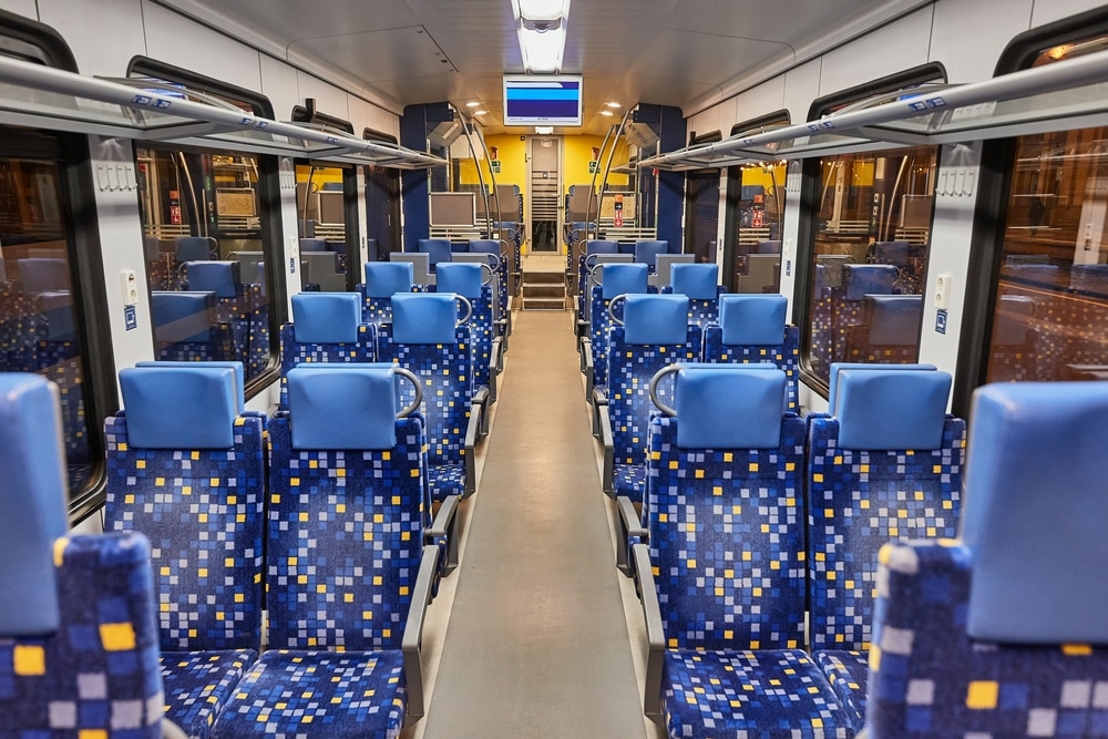 trein interieur schoonmaak openbaar vervoer